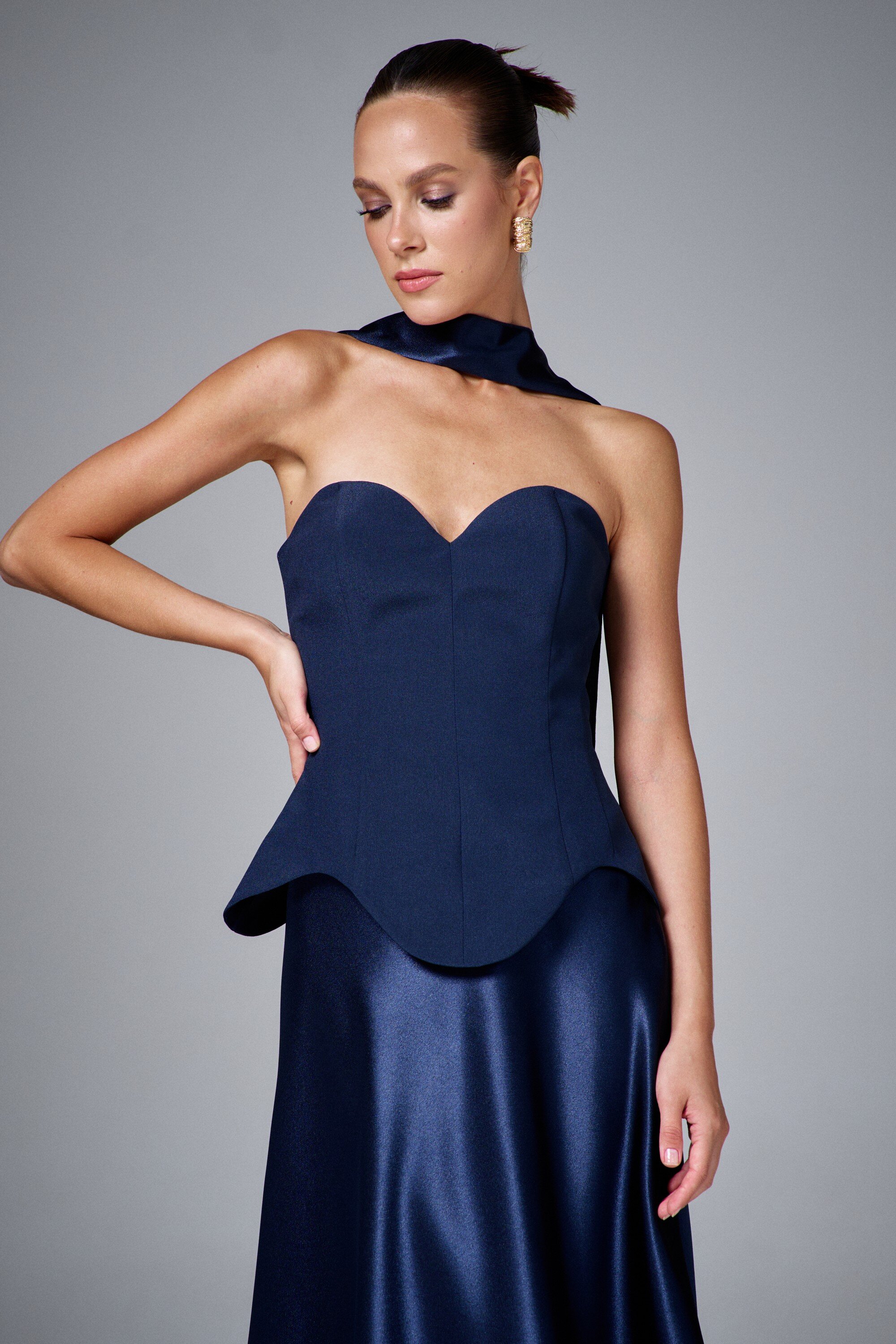 A2701/5, A2701/8, AК348